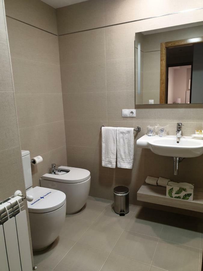 Apartamentos Porta Nova Луго Екстер'єр фото